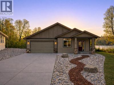 1702 DYKE ROAD, Quesnel, Kolumbia Brytyjska V2J 6A4, Kanada