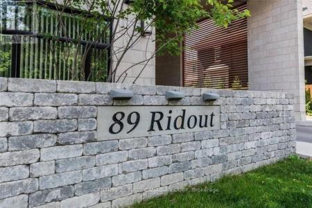 89 RIDOUT STREET SOUTH, London South (south F), Ontario N6C 3X2, Canada