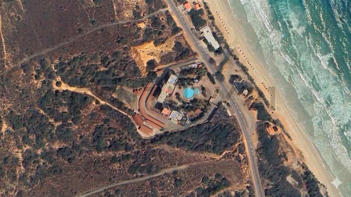 Avenida principal balneario de Playa Guacuco Playa Guacuco, La Asunción, Nueva Esparta 6310, Venezuela