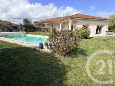 Feurs, Rhône-Alpes 42110, France