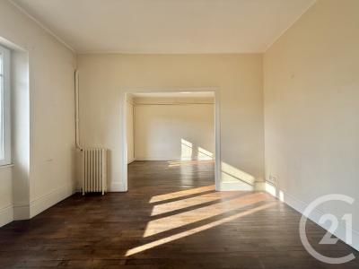 Moulins, Auvergne 03000, France