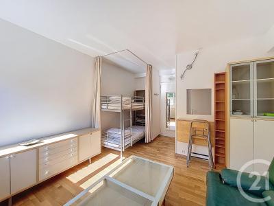 Bourg La Reine, Isla De Francia 92340, Francia