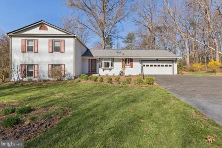 2926 Fort Lee Street, Herndon, Virginia 20171, USA