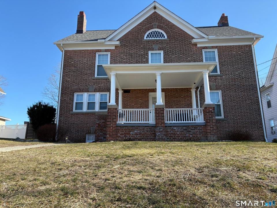 26 Union St, 420, Connecticut 06483, Stati Uniti