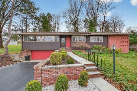 6 Yates Boulevard, Poughkeepsie, ニューヨーク 12601, アメリカ合衆国