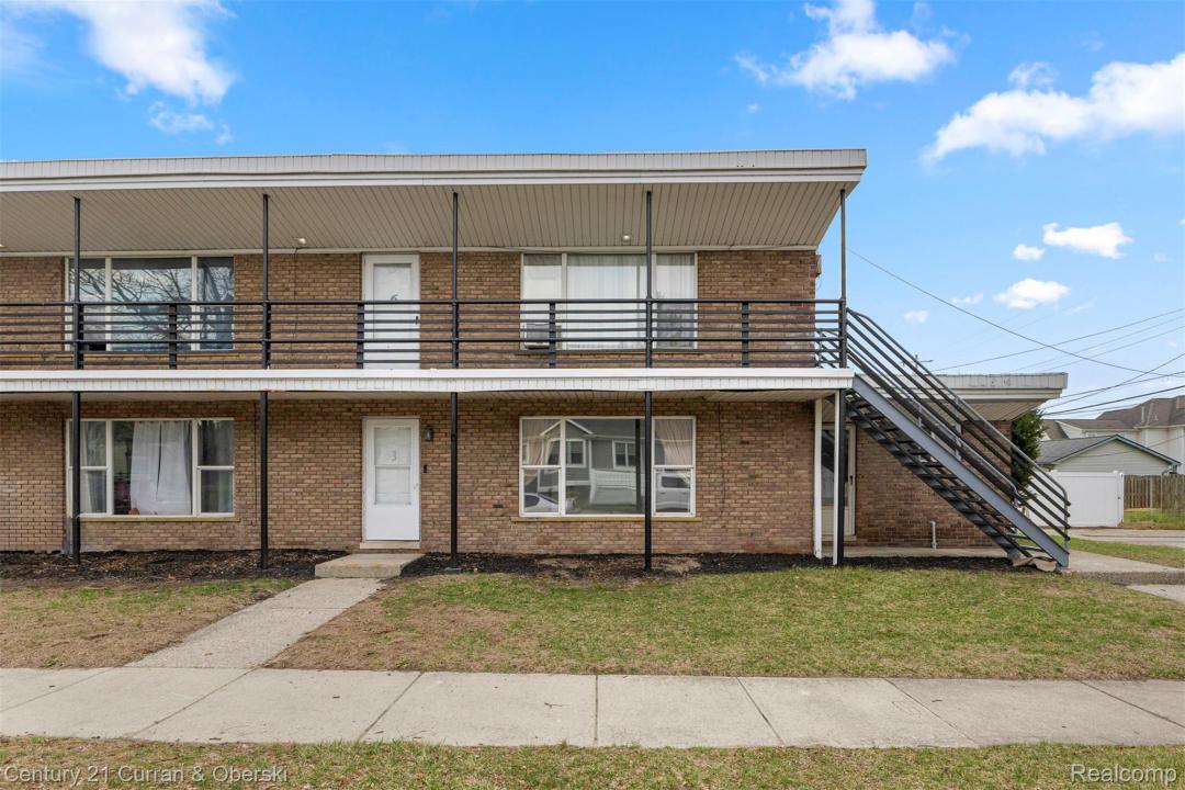 3615 4th Street, Wyandotte, Michigan 48192, États-Unis