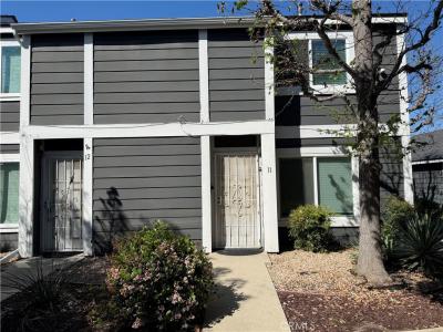 824 N Pasadena Avenue , 11, Azusa, California 91702, Estados Unidos