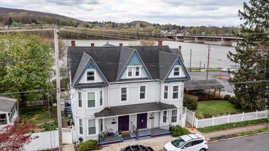 124-126 E Front Street, Danville, Pennsylvania 17821, USA