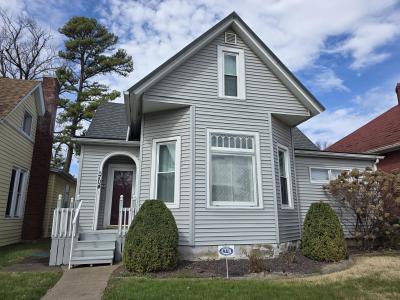 704 S 16th Street, Quincy, Illinois 62301, USA