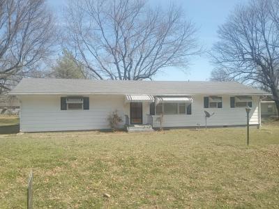 604 N Sycamore Street, Buffalo, Missouri 65622, USA