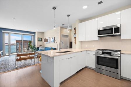 45 Lewis Street , #PH-14, Boston, Massachusetts 02128, USA