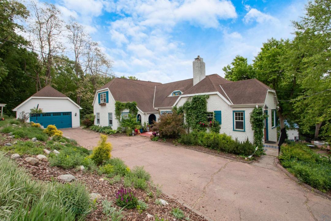 2000 Plum Creek Road, Sioux City, 爱荷华州 51103, 美国