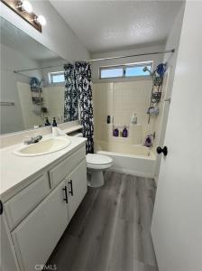 14601 Foothill, Victorville, California 92394, USA