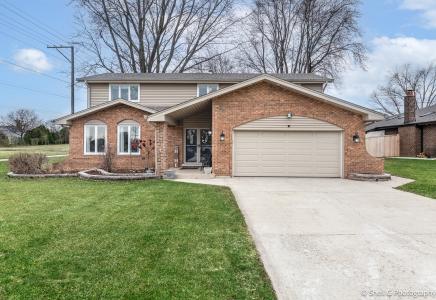 12251 Partridge Lane, Orland Park, Illinois 60467, USA