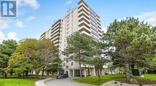 21 WELSFORD GARDENS, Toronto (parkwoods-donalda), 安大略省 M3A 2P6, 加拿大