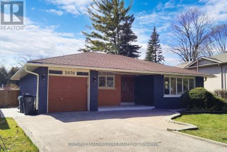 3070 O'HAGAN DRIVE, Mississauga (erindale), Ontario L5C 2C5, Canada