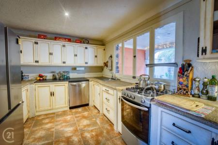 San Pedro Las Huertas , Antigua Guatemala, Sacatepéquez 00001, Guatemala