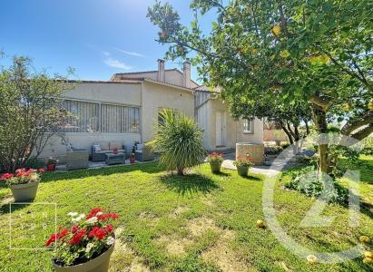 Le Soler, Languedoc-Roussillon 66270, France