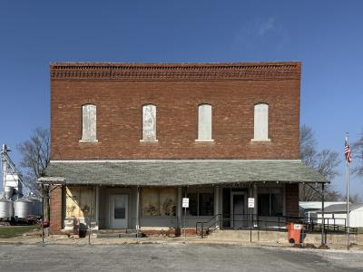 109-113 N Broad Street, Loraine, Illinois 62349, USA