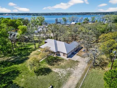 411 Valley Road, Weatherford, Texas 76087, USA