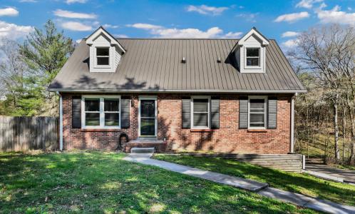 2331 Seven Mile Ferry Rd, Clarksville, Tennessee 37040, USA