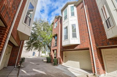 1016 Studer Street, Houston, Texas 77007, USA