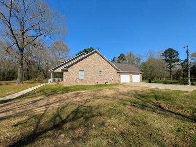 563 Ouachita 210, Camden, Arkansas 71701, USA