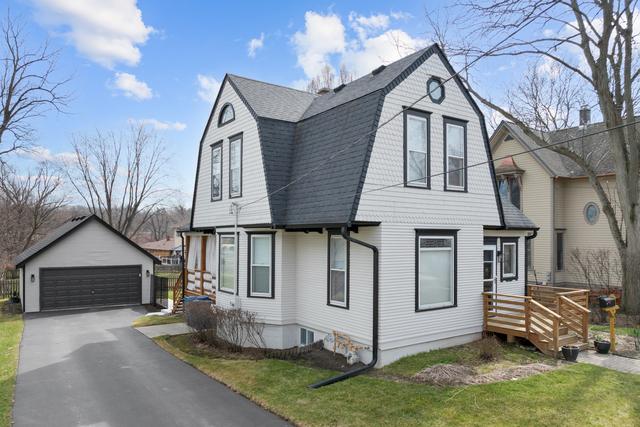 313 S 1st St, West Dundee, Illinois 60118, Estados Unidos