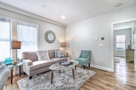 51 Havre , #1, Boston, Massachusetts 02128, USA