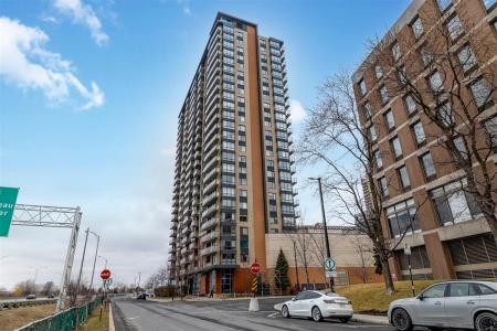 15 Boul. La Fayette, Longueuil (Le Vieux-Longueuil), Québec J4K 0B2, Canada