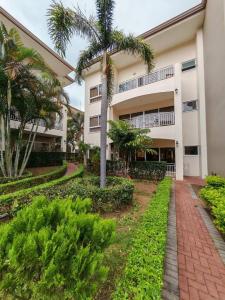 San Rafael , San Rafael Escazú, San José 00001, Costa Rica