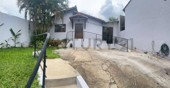 Tte 1ro Venancio Ross , Hipódromo, Asunción 00001, Paraguay