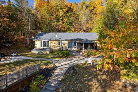 620  Ch. de Val-du-Lac, Val-des-Monts, Квебек J8N 2N5, Канада