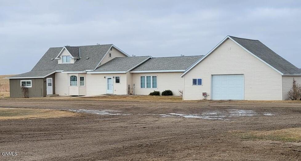 8221 117th Avenue, Creta, Dakota Del Norte 58040, Estados Unidos