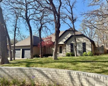 1009 Timbercreek Drive, Duncan, Oklahoma 73533, USA