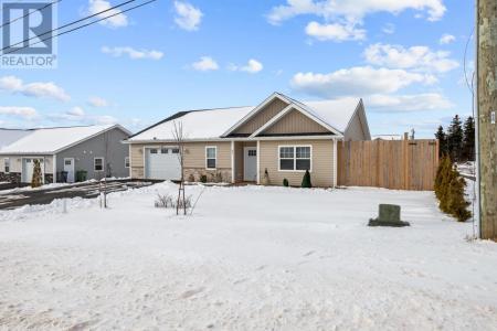 63 KINDRED AVENUE, Charlottetown, Prince Edward Island C1C 0W2, Canada