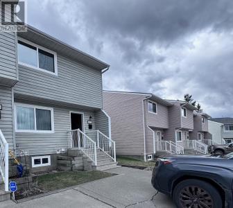 2221 3RD  N STREET, Cranbrook, Colombia Británica V1C 5G7, Canadá