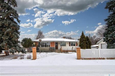 4550 2ND AVENUE, Regina, Saskatchewan S4T 0B5, Canada