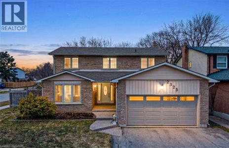 2325 MONTGOMERY DRIVE, Burlington, أونتاريو L7P 4J9, كندا