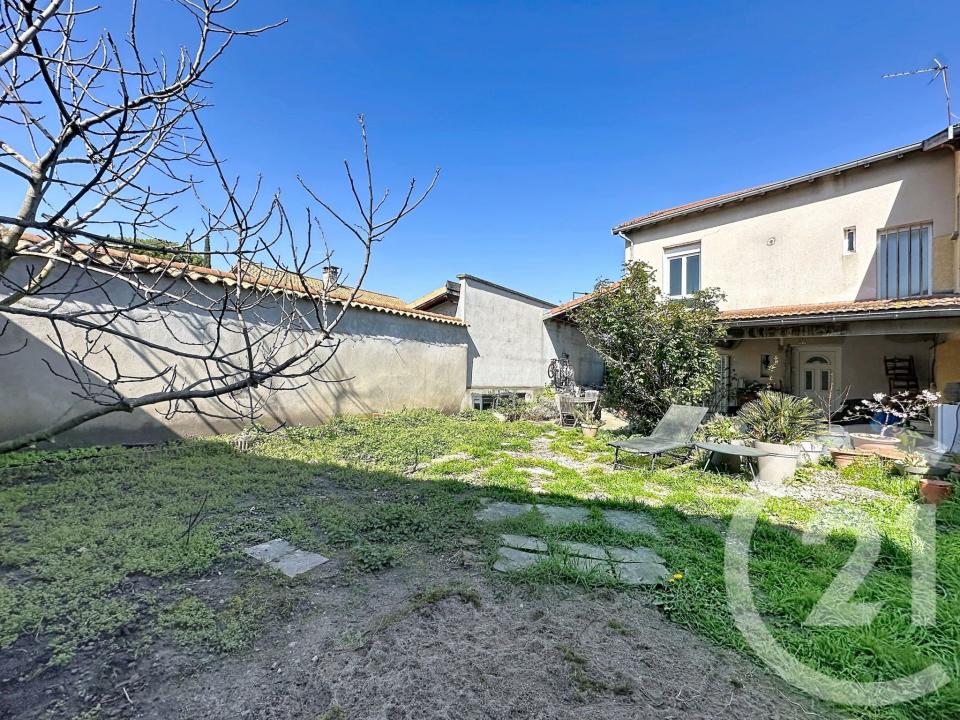 Decines Charpieu, رون – ألپ 69150, فرنسا