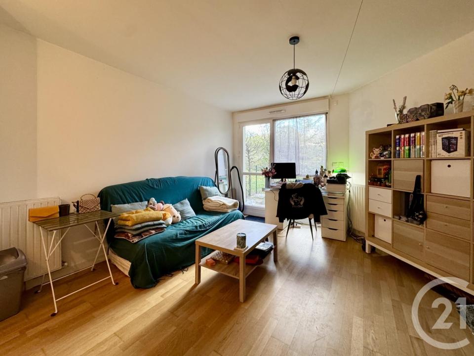 Bures Sur Yvette, Isla De Francia 91440, Francia