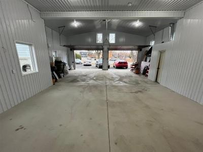 370  Boul. Ste-Rose, Laval (Sainte-Rose), Quebec H7L 1N1, Canada