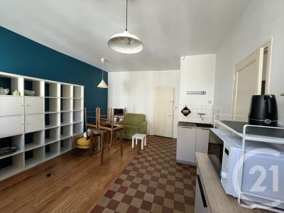 Laval, Pays De La Loire 53000, France