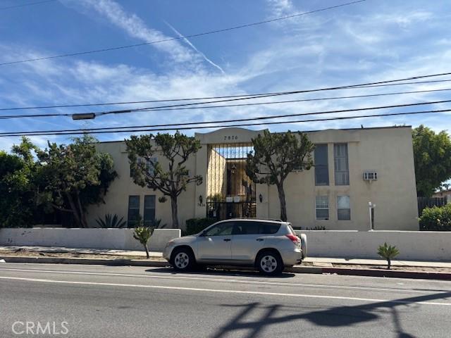 7826 Laurel Canyon , 7, North Hollywood, カリフォルニア 91605, アメリカ合衆国