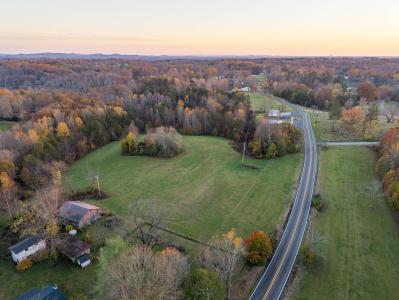 9999 Keavy Road, Keavy, Kentucky 40737, USA