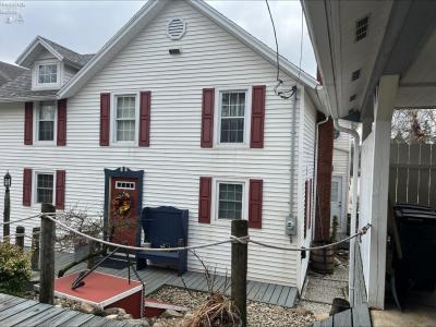 218 E Vanmeter Drive, Tiffin, Ohio 44883, USA