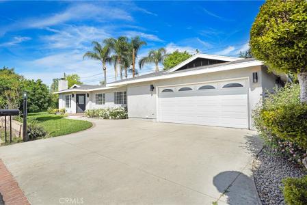 9817 La Rosa, Temple City, California 91780, USA