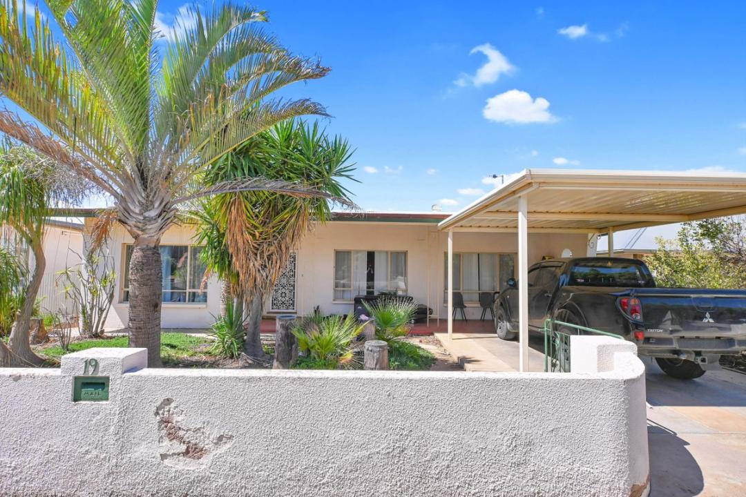 19 Albert Morris Avenue, Broken Hill, NSW 2880, Australia