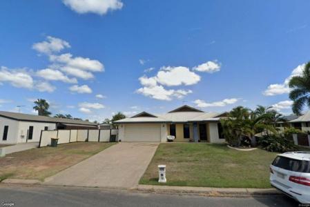 16 Macpherson Street, Moranbah, QLD 4744, Australia