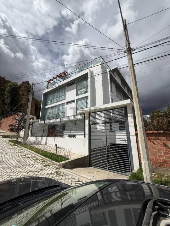 Kellumani Edificio Gretel , La Paz, La Paz 00001, Bolívia